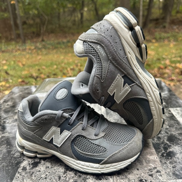 New Balance Size 1 2002R Unisex Kids Running Shoes Steel Gray  Athletic Sneakers - Picture 5 of 16